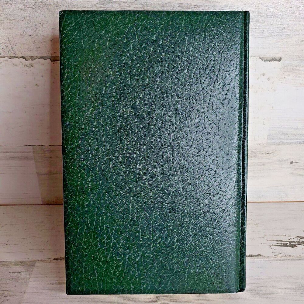 Treasury of World Masterpieces: The Celebrated Cases of Sherlock Holmes 1981 - Picture 2 of 9